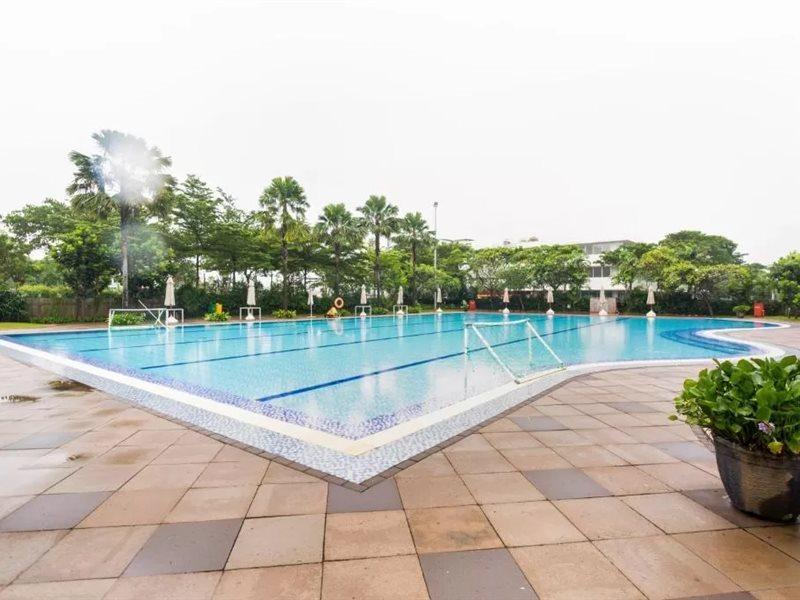 Oyo 3247 Afira Rooms Aeropolis Tangerang Bagian luar foto