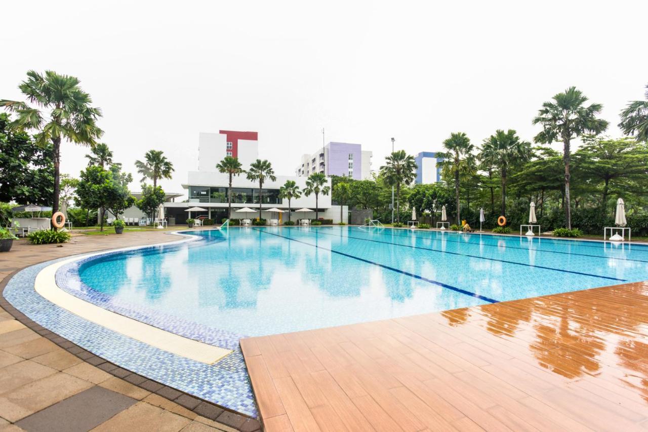 Oyo 3247 Afira Rooms Aeropolis Tangerang Bagian luar foto
