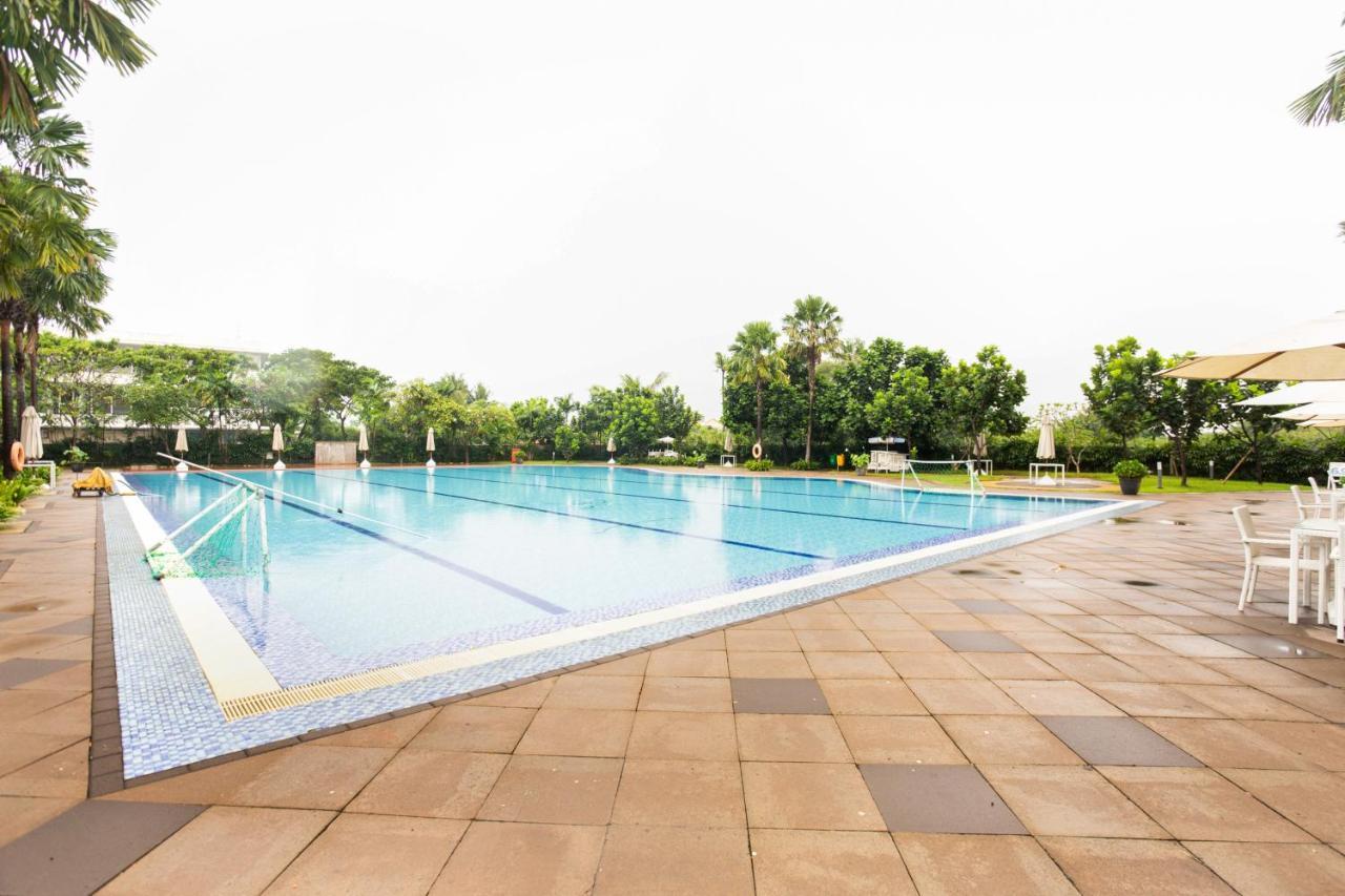 Oyo 3247 Afira Rooms Aeropolis Tangerang Bagian luar foto