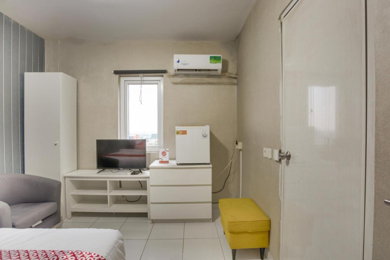 Oyo 3247 Afira Rooms Aeropolis Tangerang Bagian luar foto
