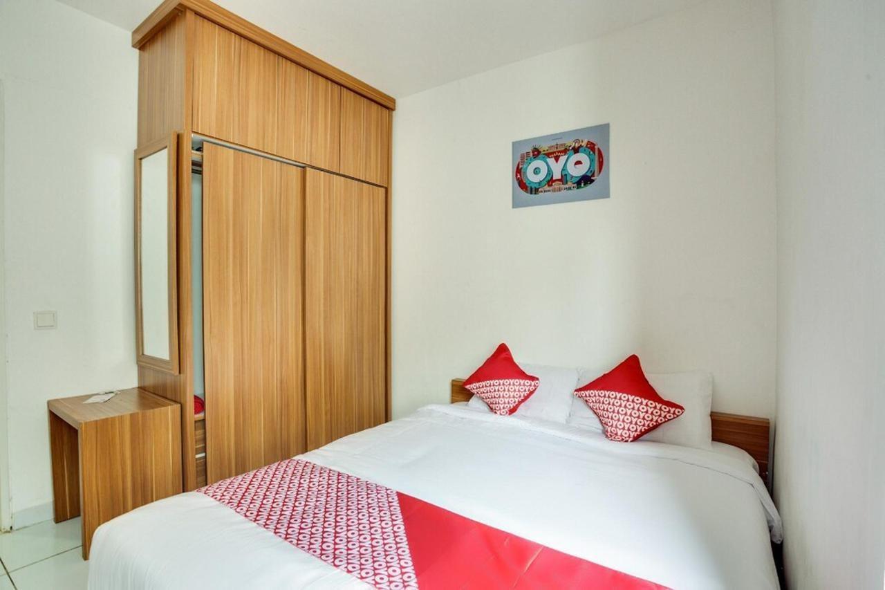 Oyo 3247 Afira Rooms Aeropolis Tangerang Bagian luar foto